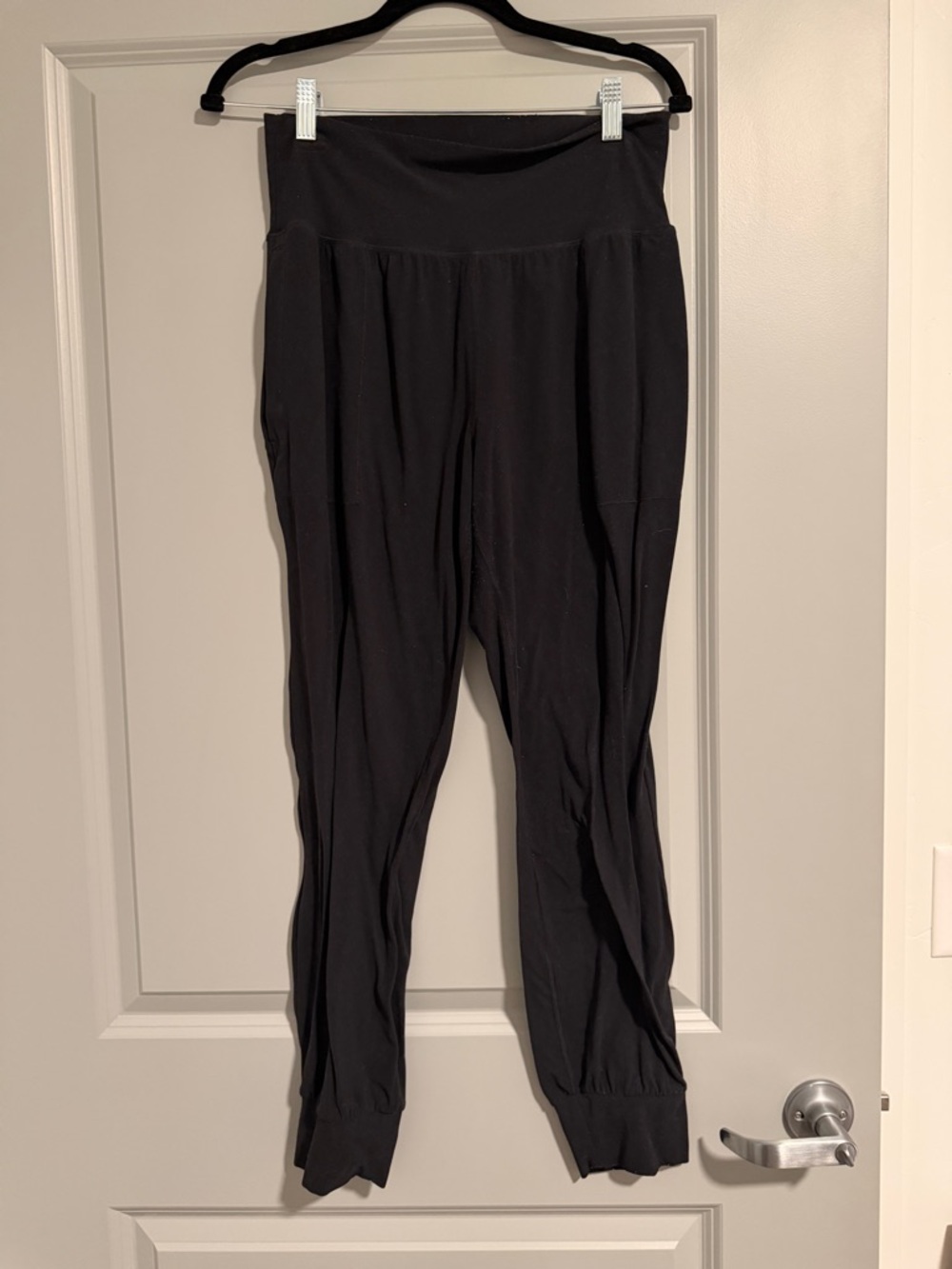 Athleta Salutation Joggers